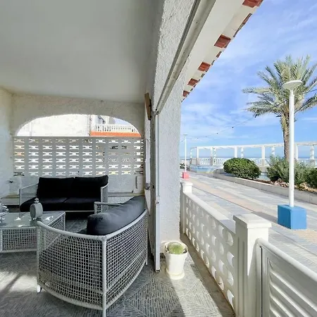 Beach Front House Moncofa Villa
