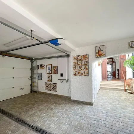 Beach Front House Moncofa Villa